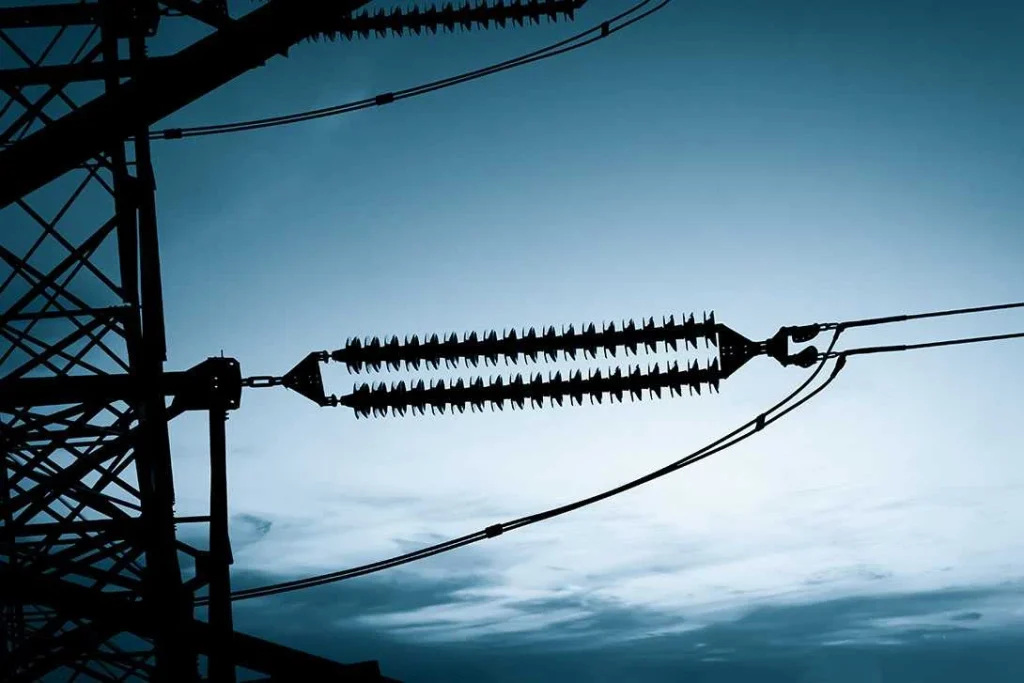 Varovalni pas elektro naprav